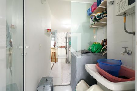 Apartamento à venda com 80m², 3 quartos e 2 vagas Apartamento à venda com 80m², 3 quartos e 2 vagasÁrea de Serviço