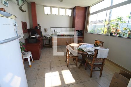 Casa à venda com 250m², 3 quartos e 4 vagasÁrea Gourmet