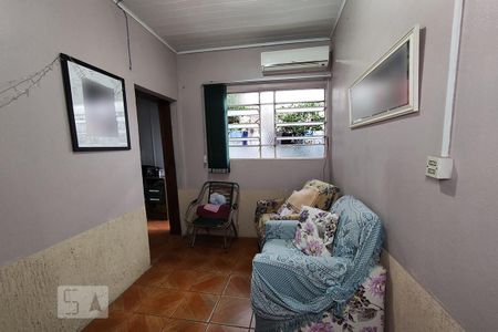 Casa à venda com 105m², 4 quartos e 12 vagas Casa à venda com 105m², 4 quartos e 12 vagasSala 4