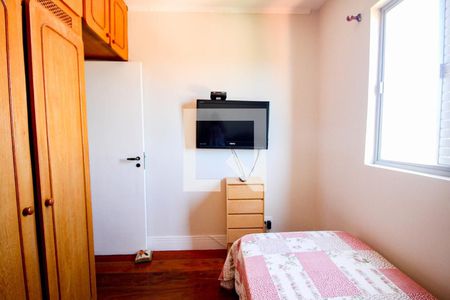 Apartamento à venda com 78m², 3 quartos e 1 vagaquarto 2