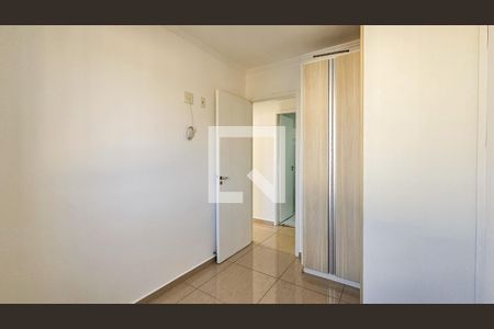 Quarto de apartamento para alugar com 3 quartos, 72m² em Usina Piratininga, São Paulo