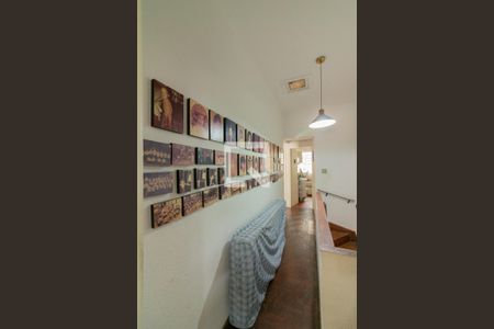 Casa à venda com 150m², 3 quartos e 2 vagas Casa à venda com 150m², 3 quartos e 2 vagasCorredor