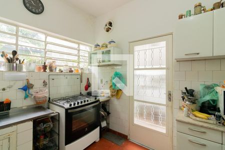 Casa à venda com 150m², 3 quartos e 2 vagas Casa à venda com 150m², 3 quartos e 2 vagasCozinha