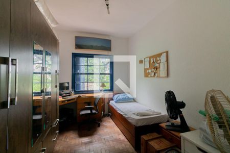 Casa à venda com 150m², 3 quartos e 2 vagas Casa à venda com 150m², 3 quartos e 2 vagasQuarto 3