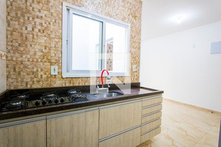 Apartamento à venda com 80m², 2 quartos e 1 vaga Apartamento à venda com 80m², 2 quartos e 1 vagaCozinha