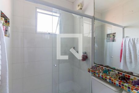 Casa à venda com 191m², 3 quartos e 4 vagas Casa à venda com 191m², 3 quartos e 4 vagasBanheiro da Suíte 2
