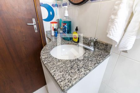 Casa à venda com 191m², 3 quartos e 4 vagas Casa à venda com 191m², 3 quartos e 4 vagasBanheiro da Suíte 3