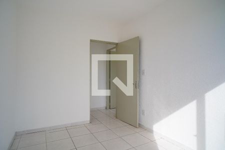 Quarto 1 de apartamento para alugar com 2 quartos, 62m² em Jardim Itu, Porto Alegre