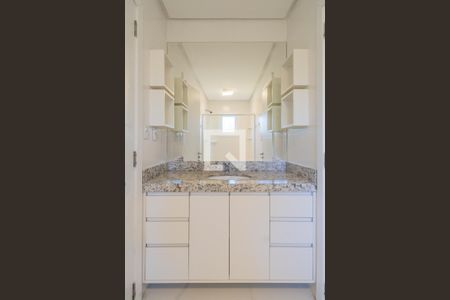 Casa de condomínio à venda com 250m², 3 quartos e 2 vagas Casa de condomínio à venda com 250m², 3 quartos e 2 vagasBanheiro do Quarto 1 e 2