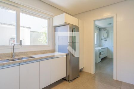 Casa de condomínio à venda com 250m², 3 quartos e 2 vagas Casa de condomínio à venda com 250m², 3 quartos e 2 vagasCozinha