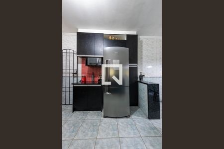 Casa à venda com 175m², 3 quartos e 2 vagas Casa à venda com 175m², 3 quartos e 2 vagasCozinha