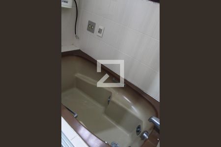 Casa à venda com 160m², 5 quartos e 2 vagasBanheira