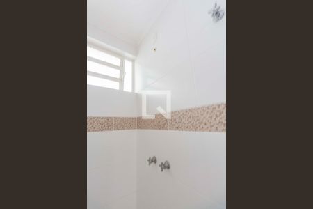 Casa à venda com 220m², 4 quartos e 3 vagas Casa à venda com 220m², 4 quartos e 3 vagasBanheiro