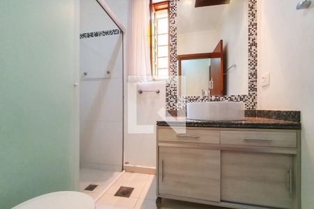 Casa à venda com 156m², 3 quartos e 3 vagas Casa à venda com 156m², 3 quartos e 3 vagasBanheiro