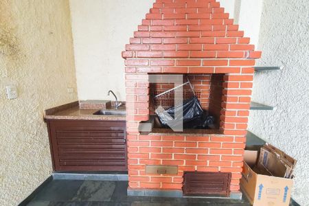 Casa à venda com 156m², 3 quartos e 3 vagas Casa à venda com 156m², 3 quartos e 3 vagasChurrasqueira