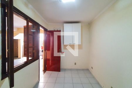 Casa à venda com 156m², 3 quartos e 3 vagas Casa à venda com 156m², 3 quartos e 3 vagasQuarto de Serviço ou extra