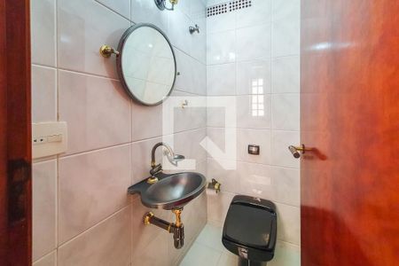 Casa à venda com 156m², 3 quartos e 3 vagas Casa à venda com 156m², 3 quartos e 3 vagasLavabo