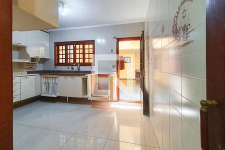 Casa à venda com 156m², 3 quartos e 3 vagas Casa à venda com 156m², 3 quartos e 3 vagasCozinha