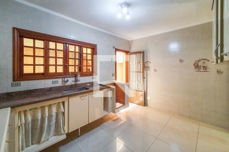 Casa à venda com 156m², 3 quartos e 3 vagas Casa à venda com 156m², 3 quartos e 3 vagasCozinha