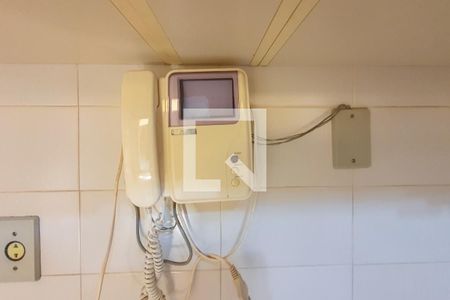 Casa à venda com 156m², 3 quartos e 3 vagas Casa à venda com 156m², 3 quartos e 3 vagasInterfone