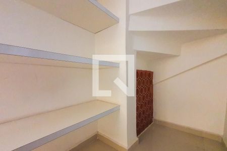 Casa à venda com 156m², 3 quartos e 3 vagas Casa à venda com 156m², 3 quartos e 3 vagasDespensa