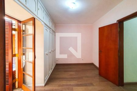 Casa à venda com 156m², 3 quartos e 3 vagas Casa à venda com 156m², 3 quartos e 3 vagasQuarto 2