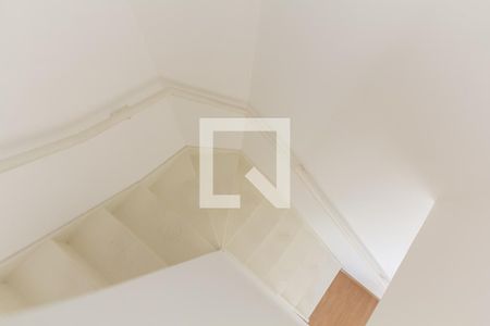 Apartamento à venda com 48m², 1 quarto e 1 vagaEscada