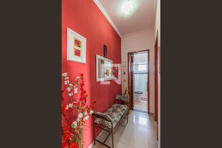 Casa de condomínio à venda com 92m², 2 quartos e 1 vagaCorredor