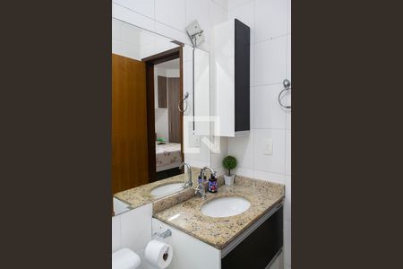 Casa de condomínio à venda com 110m², 2 quartos e 1 vagabanheiro quarto 2