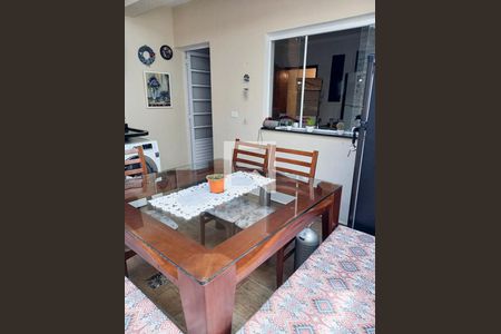 Casa de condomínio à venda com 110m², 2 quartos e 1 vagaquintal