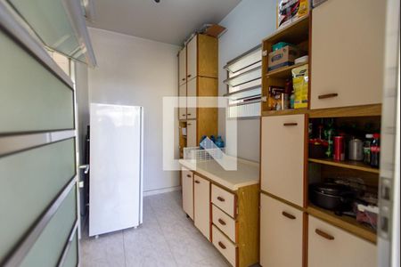 Casa à venda com 175m², 3 quartos e 2 vagasQuarto de Serviço