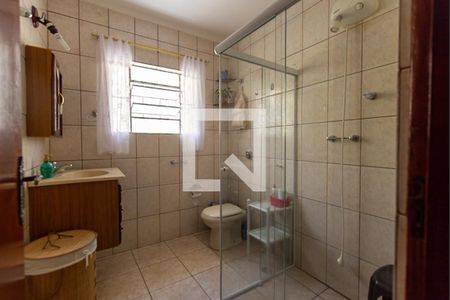 Casa à venda com 175m², 3 quartos e 2 vagasBanheiro Corredor