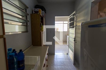 Casa à venda com 175m², 3 quartos e 2 vagasQuarto de Serviço