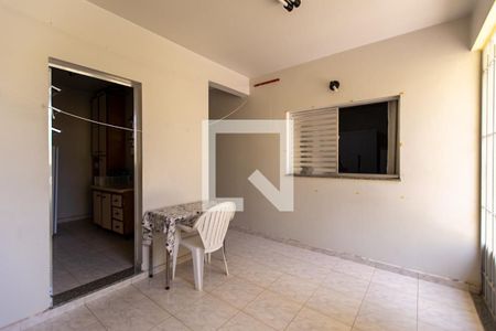 Casa à venda com 175m², 3 quartos e 2 vagasÁrea de Serviço