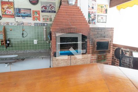 Apartamento à venda com 65m², 2 quartos e 1 vagaÁrea comum - Churrasqueira