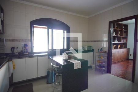 Casa à venda com 455m², 7 quartos e 2 vagasCozinha