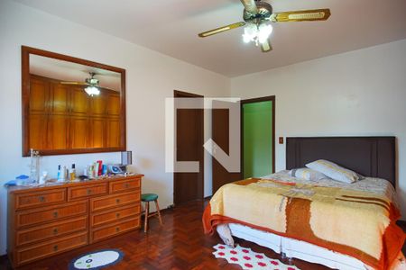 Casa à venda com 455m², 7 quartos e 2 vagasQuarto 1- Suite