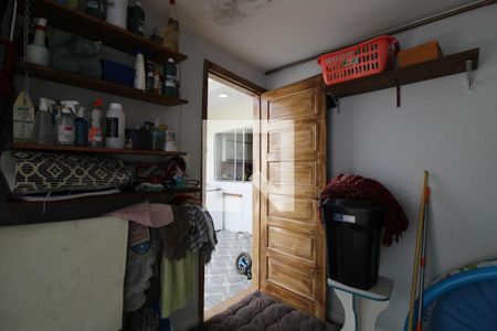 Casa à venda com 240m², 3 quartos e 3 vagas Casa à venda com 240m², 3 quartos e 3 vagasÁrea de Serviço