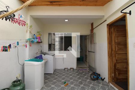 Casa à venda com 240m², 3 quartos e 3 vagasÁrea de Serviço