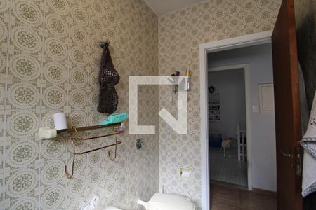 Casa à venda com 240m², 3 quartos e 3 vagasBanheiro