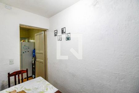 Casa à venda com 70m², 2 quartos e 2 vagas Casa à venda com 70m², 2 quartos e 2 vagasCopa