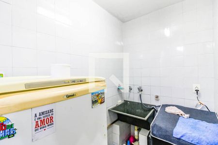 Casa à venda com 70m², 2 quartos e 2 vagas Casa à venda com 70m², 2 quartos e 2 vagasÁrea de Serviço