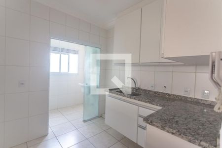 Apartamento para alugar com 71m², 3 quartos e 3 vagas Apartamento para alugar com 71m², 3 quartos e 3 vagasCozinha