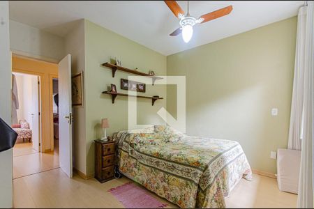 Casa à venda com 159m², 3 quartos e 2 vagasSuíte 1