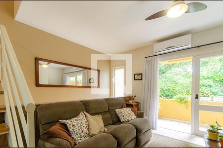 Sala de Estar de casa à venda com 3 quartos, 159m² em Tristeza, Porto Alegre