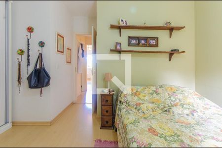 Casa à venda com 159m², 3 quartos e 2 vagasSuíte 1