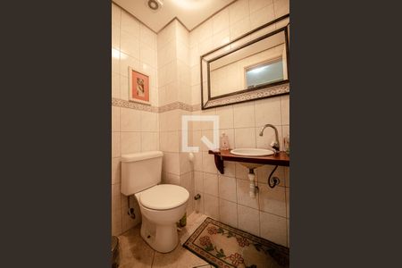 Casa à venda com 159m², 3 quartos e 2 vagasLavabo