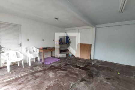 Casa à venda com 187m², 3 quartos e 3 vagas Casa à venda com 187m², 3 quartos e 3 vagasGaragem