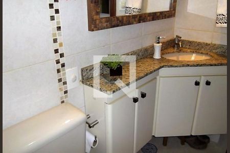 Apartamento à venda com 70m², 2 quartos e 1 vaga Apartamento à venda com 70m², 2 quartos e 1 vagaBanheiro da Suíte