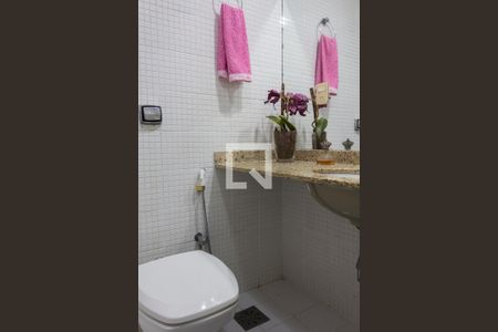 Apartamento à venda com 140m², 4 quartos e 2 vagasBanheiro